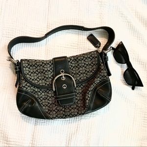 Classic Coach Monogram Bag 💼 Incredible Condition